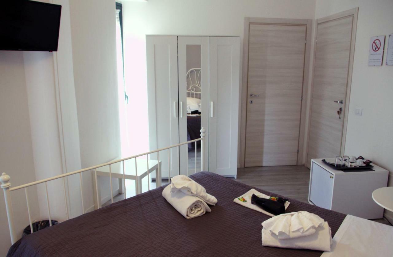 Del Toscano Home Catane Extérieur photo